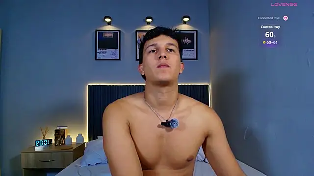 Leo Savage  online show from 07/22/26, 03:09