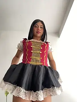 LiaSaenz27 online show from 10/12/25, 04:28