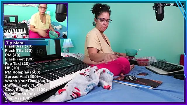 Snapshot of nsfwismorefun chatting on 11/11/25, 05:46 nsfwismorefun online show from 11/11/25, 05:46