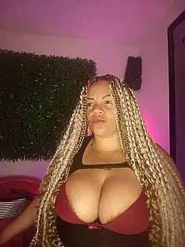 Eva Luxei online show from 11/06/25, 12:39