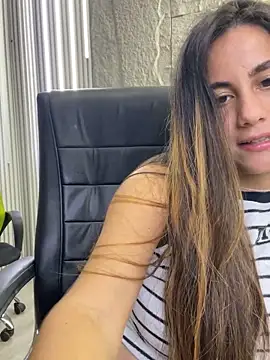 CamileX online show from 10/02/25, 01:51