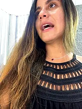 CamileX online show from 10/07/25, 01:52