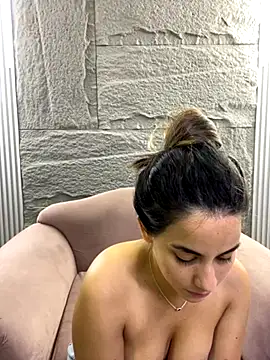 CamileX online show from 10/23/25, 01:54