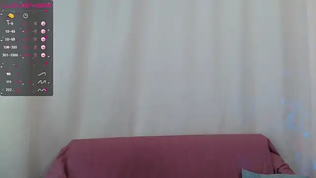 Snapshot of tiny__kira chatting on 09/26/25, 09:02 tiny kira online show from 09/26/25, 09:02