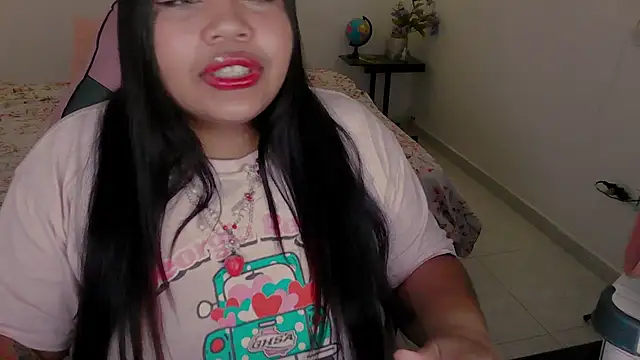 Snapshot of Juicy_elenxx chatting on 09/19/25, 09:59 Juicy elenxx online show from 09/19/25, 09:59