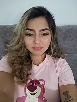 Snapshot of CelestePrince2 chatting on 11/20/25, 04:29 CelestePrince2 online show from 11/20/25, 04:29