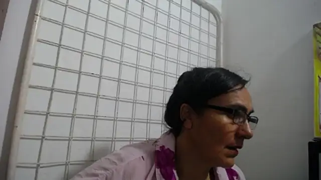 Snapshot of gabbyparker_ chatting on 01/15/26, 08:52 gabbyparker online show from 01/15/26, 08:52