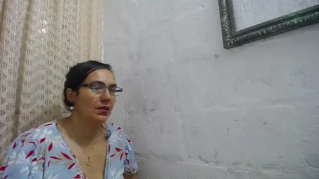 Snapshot of gabbyparker_ chatting on 03/07/26, 10:45 gabbyparker online show from 03/07/26, 10:45