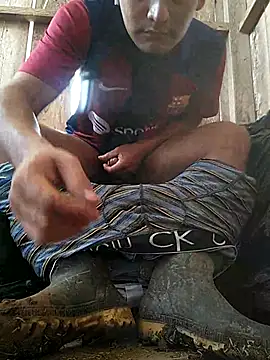 Snapshot of delesteli chatting on 09/13/25, 03:23 delesteli online show from 09/13/25, 03:23