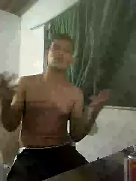 Snapshot of delesteli chatting on 10/17/25, 11:51 delesteli online show from 10/17/25, 11:51