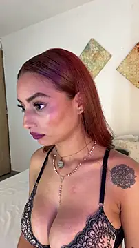 Snapshot of monnay520 chatting on 10/28/25, 04:27 monnay520 online show from 10/28/25, 04:27