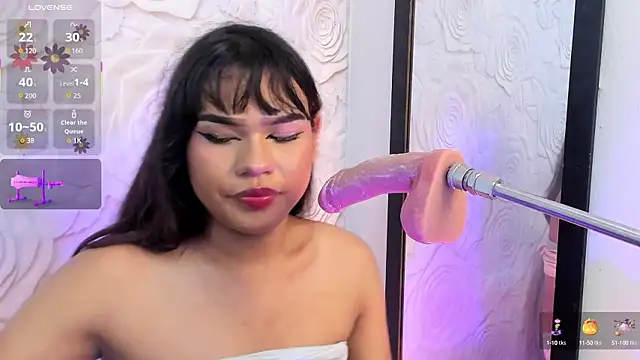 Monthiee online show from 10/17/25, 05:43