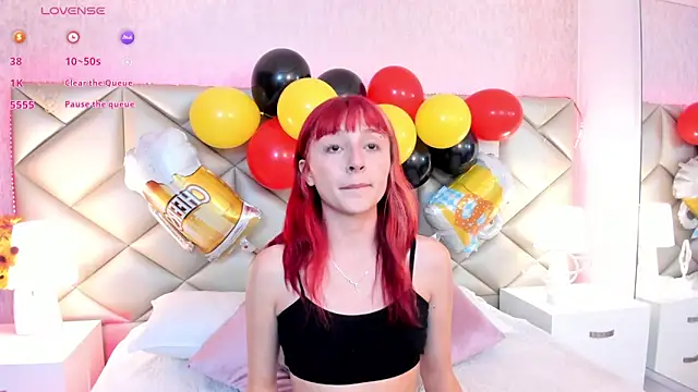 dafnne hall online show from 09/25/25, 04:16