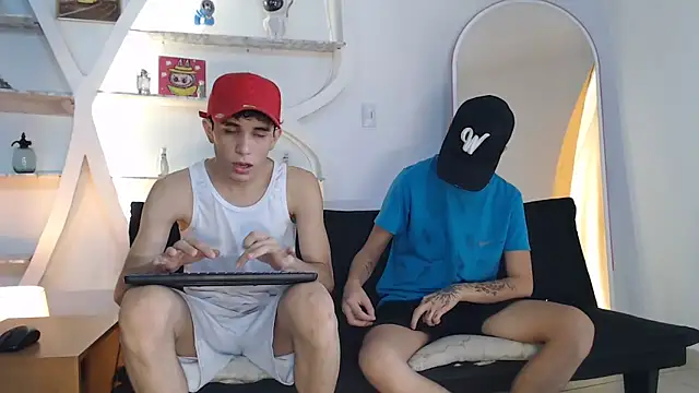 THREE GUYS HOT online show from 10/12/25, 07:46
