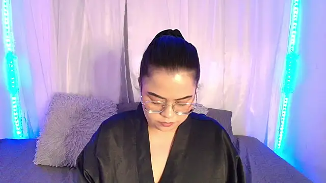 LilyRousee online show from 06/21/26, 11:29