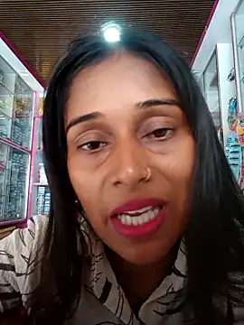 hotshreya69 online show from 09/18/25, 08:27