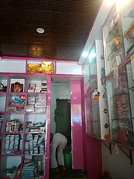 hotshreya69 online show from 10/14/25, 06:36