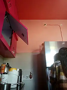 hotshreya69 online show from 10/19/25, 08:26