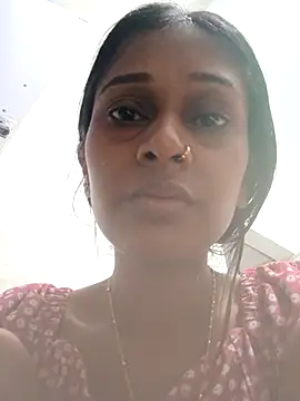 hotshreya69 online show from 10/29/25, 01:52