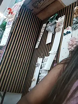 hotshreya69 online show from 11/05/25, 09:09