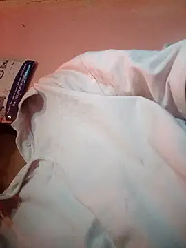 hotshreya69 online show from 11/14/25, 01:21