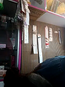 hotshreya69 online show from 11/27/25, 07:54