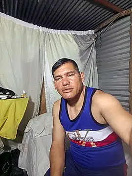 Snapshot of Franklin111230 chatting on 12/14/25, 11:42 Franklin111230 online show from 12/14/25, 11:42