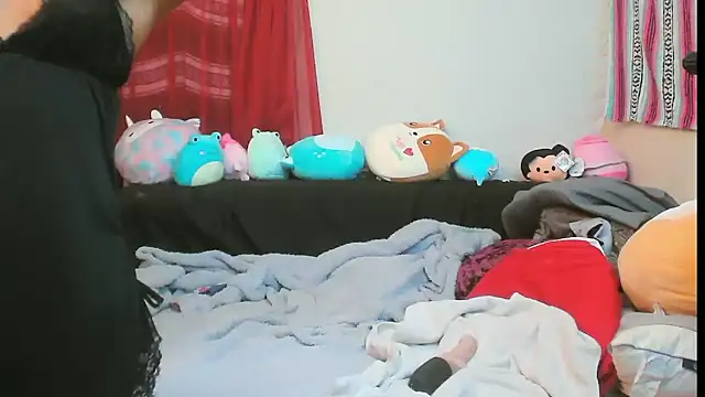 Queenofheartsfaerah online show from 10/09/25, 12:41