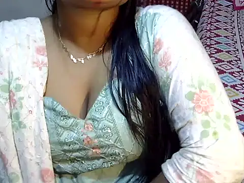 Nusrat Faria07 online show from 10/21/25, 07:47