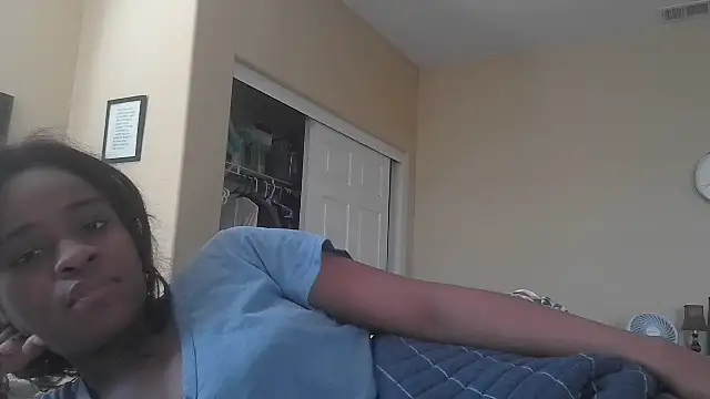 Snapshot of Marlowlovee chatting on 07/10/26, 09:39 Marlowlovee online show from 07/10/26, 09:39