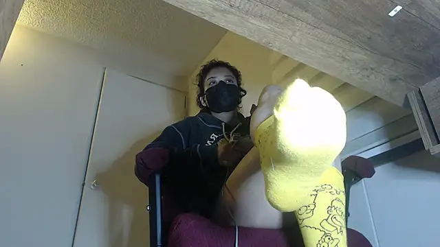 miss carmila1 online show from 12/13/25, 11:43