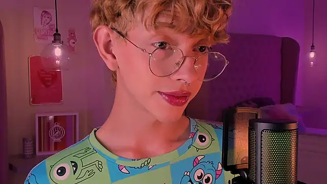 imDamiano online show from 10/24/25, 10:06