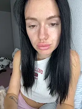 Snapshot of karrr__aaa chatting on 09/30/25, 08:36 karrr aaa online show from 09/30/25, 08:36