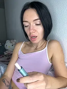 Snapshot of karrr__aaa chatting on 10/16/25, 07:59 karrr aaa online show from 10/16/25, 07:59