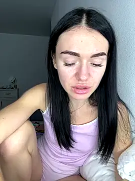 Snapshot of karrr__aaa chatting on 10/22/25, 07:57 karrr aaa online show from 10/22/25, 07:57