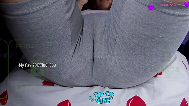 Snapshot of Cameltoe_squirt_inPants chatting on 02/11/25, 04:56 Cameltoe squirt inPants online show from 02/11/25, 04:56