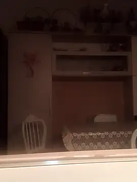 Snapshot of Cassandrina1 chatting on 10/04/25, 04:43 Cassandrina1 online show from 10/04/25, 04:43