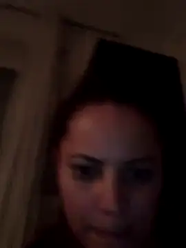 Snapshot of Cassandrina1 chatting on 10/06/25, 04:43 Cassandrina1 online show from 10/06/25, 04:43