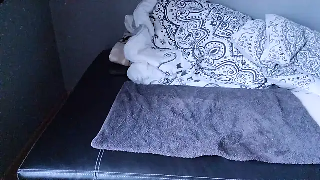 slavic boy 39 online show from 12/22/25, 07:38