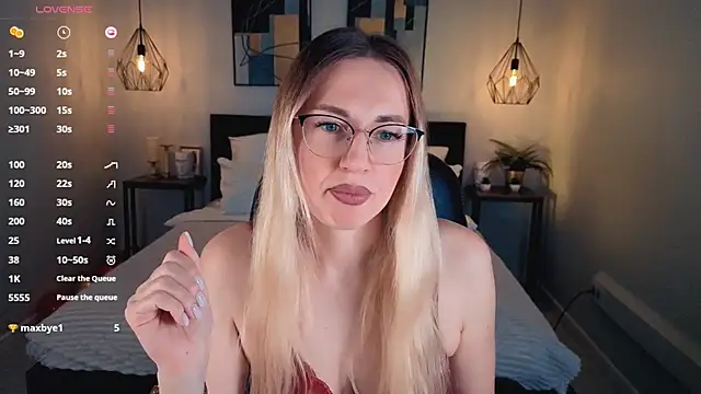 Lexi terele online show from 10/12/25, 06:45