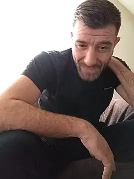 Snapshot of Alexdaniel89 chatting on 01/17/26, 12:43 Alexdaniel89 online show from 01/17/26, 12:43