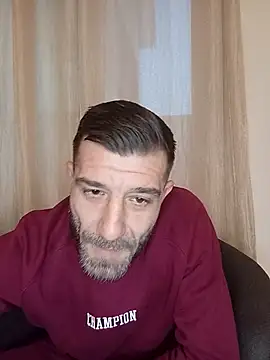 Snapshot of Alexdaniel89 chatting on 01/19/26, 03:16 Alexdaniel89 online show from 01/19/26, 03:16