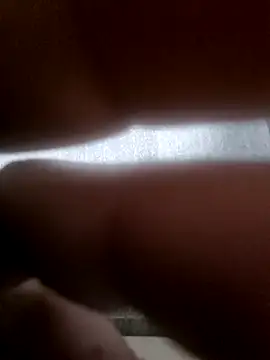 Snapshot of Lawrence067 chatting on 10/17/25, 09:39 Lawrence067 online show from 10/17/25, 09:39