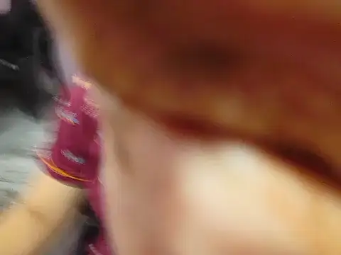 Snapshot of jannu6482 chatting on 10/18/25, 08:15 jannu6482 online show from 10/18/25, 08:15