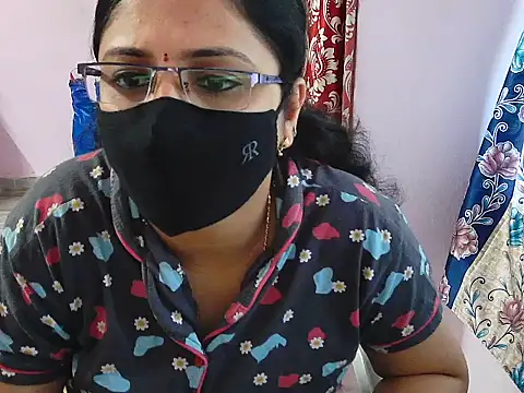 Snapshot of jannu6482 chatting on 11/08/25, 07:08 jannu6482 online show from 11/08/25, 07:08