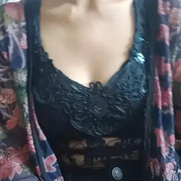 Aashiika1176 online show from 11/11/25, 10:32