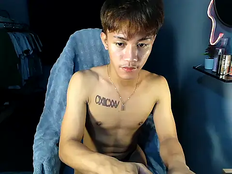 naughtyboyloy 0 online show from 06/07/26, 02:54
