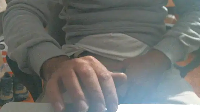 adoroleporke online show from 11/10/25, 06:51