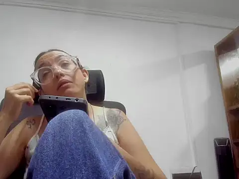 dalila macherano1 online show from 11/08/25, 11:25