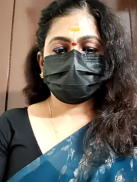 Snapshot of Sweetie_swetha37 chatting on 09/23/25, 07:33 Sweetie swetha37 online show from 09/23/25, 07:33